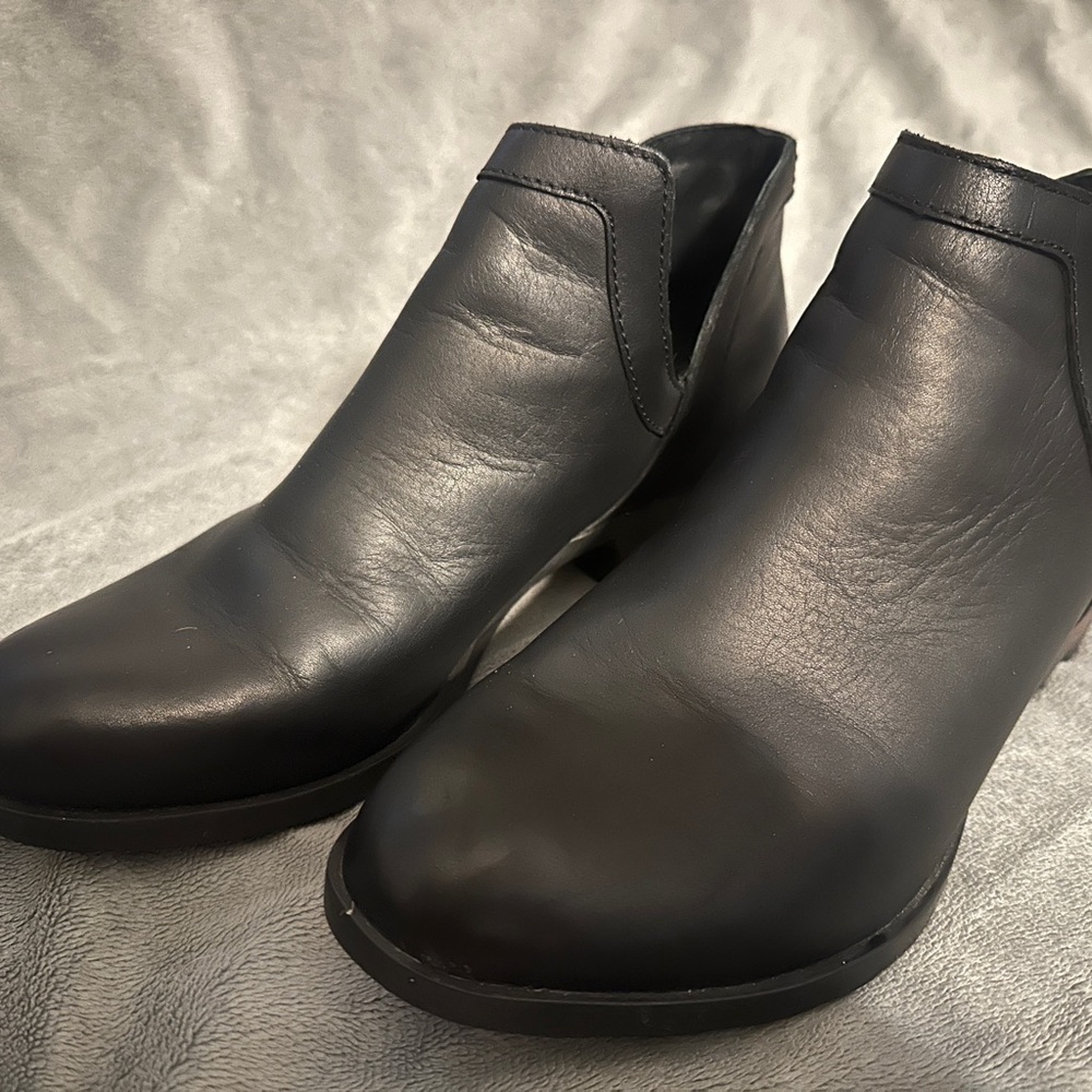 Women’s Sorel Black Leather Boots